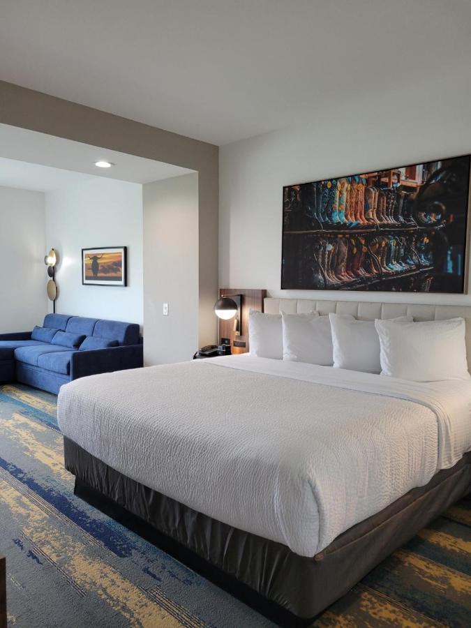 La Quinta Inn & Suites By Wyndham เทอร์เรลล์ ภายนอก รูปภาพ